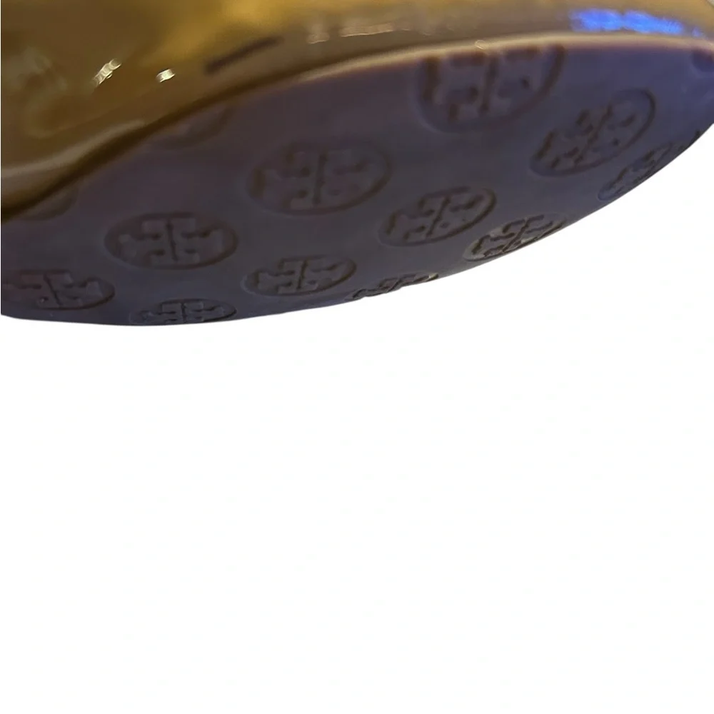 Tory Burch Reva Ballet Flats Beige Comfy Patent Leather Size 6 NWOT